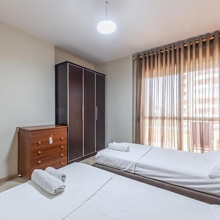 City Center Apartments By Kondo Stays Влёра Экстерьер фото